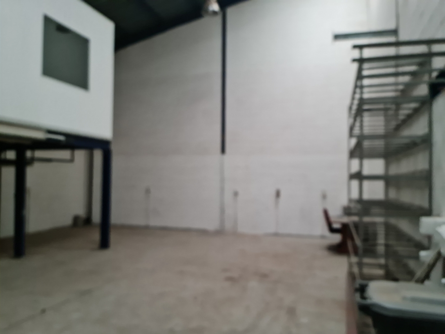 Commercial Property for Sale in Broadlands Western Cape
